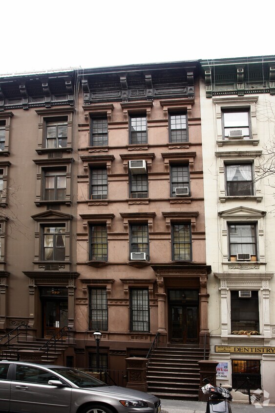 Primary Photo - 112 W 71st St