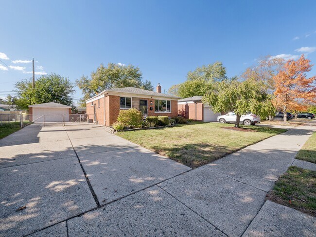 Foto del edificio - 26805 Richard Dr