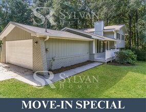 Building Photo - 3620 Pennington Dr SE