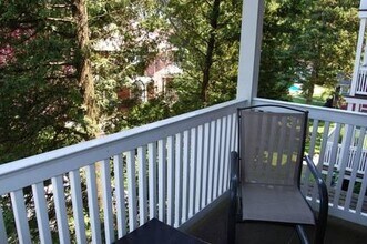 Building Photo - 0 Grove St