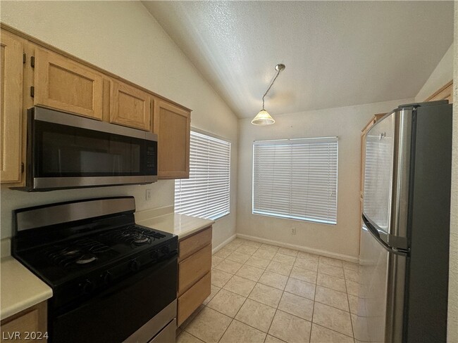 Building Photo - 161 Alterra Dr