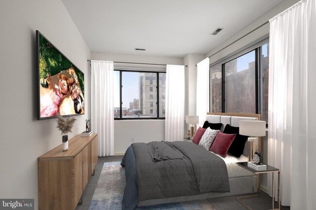 Building Photo - 1220 Sansom St