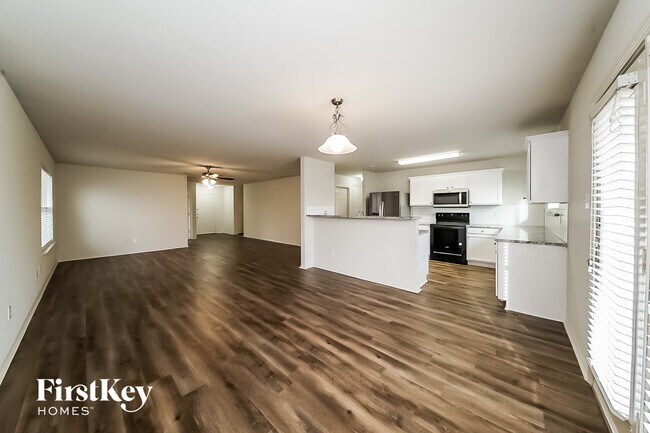 Foto del edificio - 2136 Benning Way