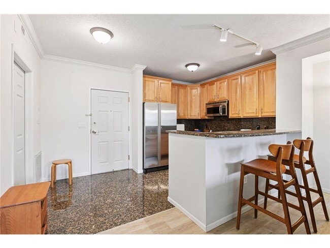 Foto del edificio - 675 N 1st St