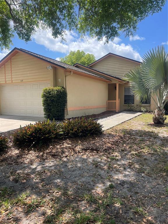 Building Photo - 1618 Bobolink Ln