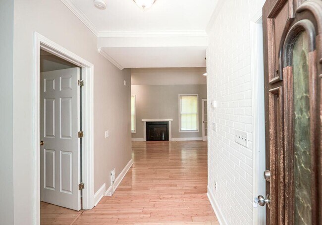 Foto del edificio - 3873 King Edward Trail SW