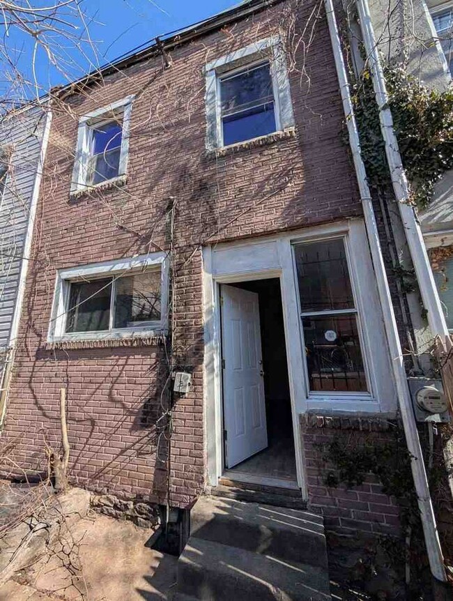 Foto del edificio - Front Porch Row - Oak Lane (SECTION 8 VOUR...