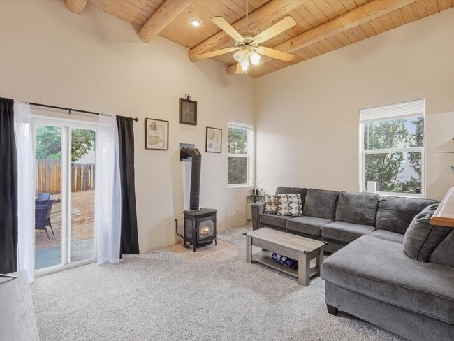 Building Photo - 3224 Nizhoni Dr