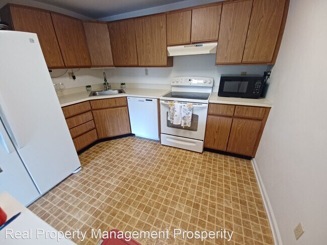 Building Photo - 1 br, 1 bath House - 3006 Beacon Hill Dr