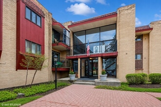 Building Photo - 787 Wilson Ave