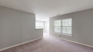 Interior Photo - Inwood West