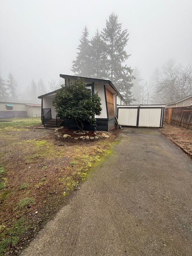 Foto del edificio - Updated 3 bed Bonney Lake home on dead end...