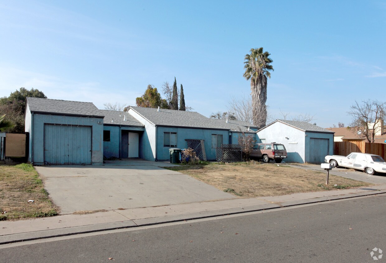 16281630 Peltola St, Ceres, CA 95307 Apartments in Ceres, CA