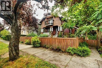 Building Photo - 1130 E 14th Ave