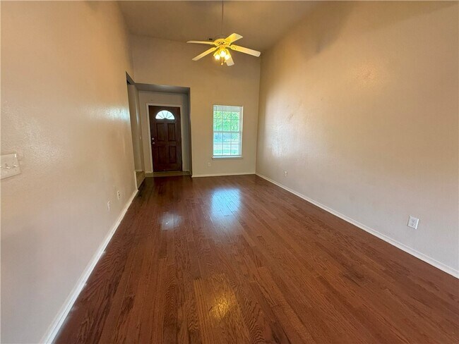 Foto del edificio - 3509 SW Deerfield Blvd