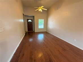 Building Photo - 3509 SW Deerfield Blvd