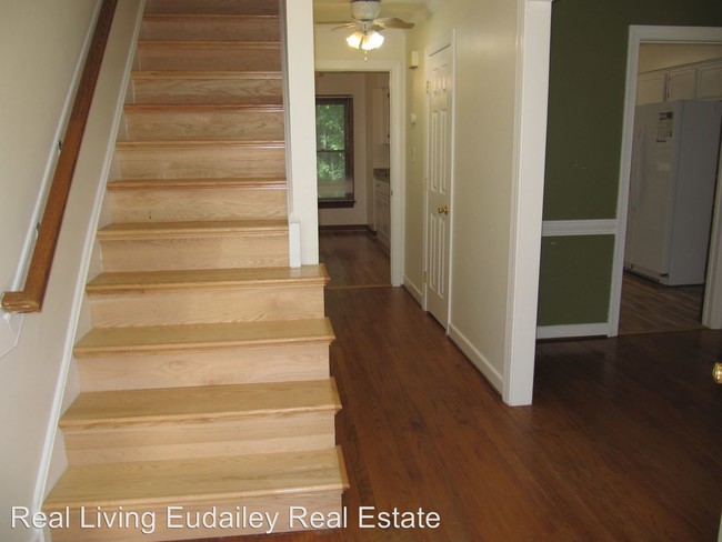 Building Photo - 10412 Kings Grant Dr