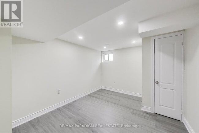 Building Photo - 36 Rideout St