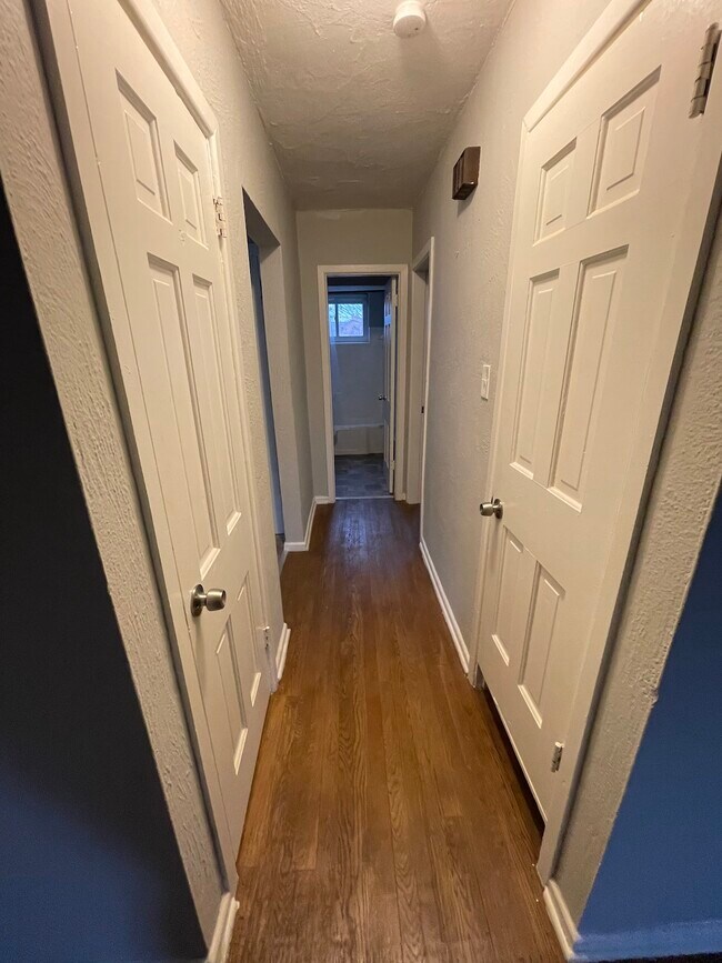 Foto del edificio - 971 Geers Avenue, Unit B