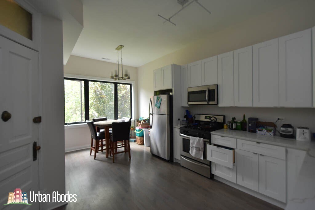 647 W Roscoe St Unit G09C, Chicago, IL 60657 Condo for Rent in