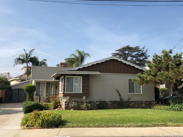 Foto principal - 10237 Randwick Dr
