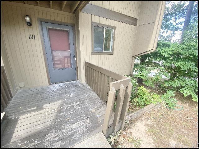Primary Photo - 512 Green Mountain Cir