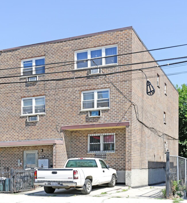 Primary Photo - 7619 47th Ave