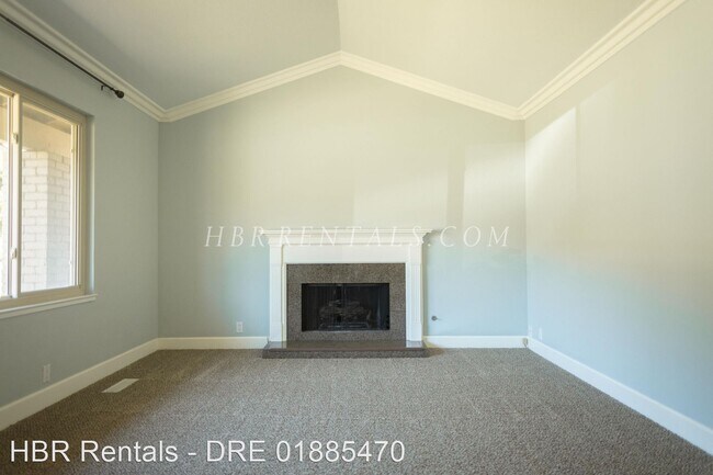 Building Photo - 3 br, 2 bath House - 12988 Hawkins Drive