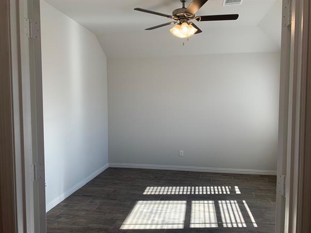 Building Photo - 6220 Red Falcon Dr