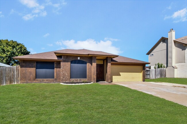 Foto del edificio - 4215 Rifle Dr