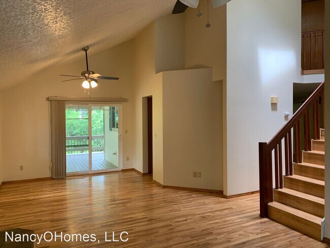 Foto del edificio - 3 br, 2.5 bath House - 4012 NE 131st St