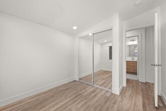 Building Photo - 5834 Baja Dr