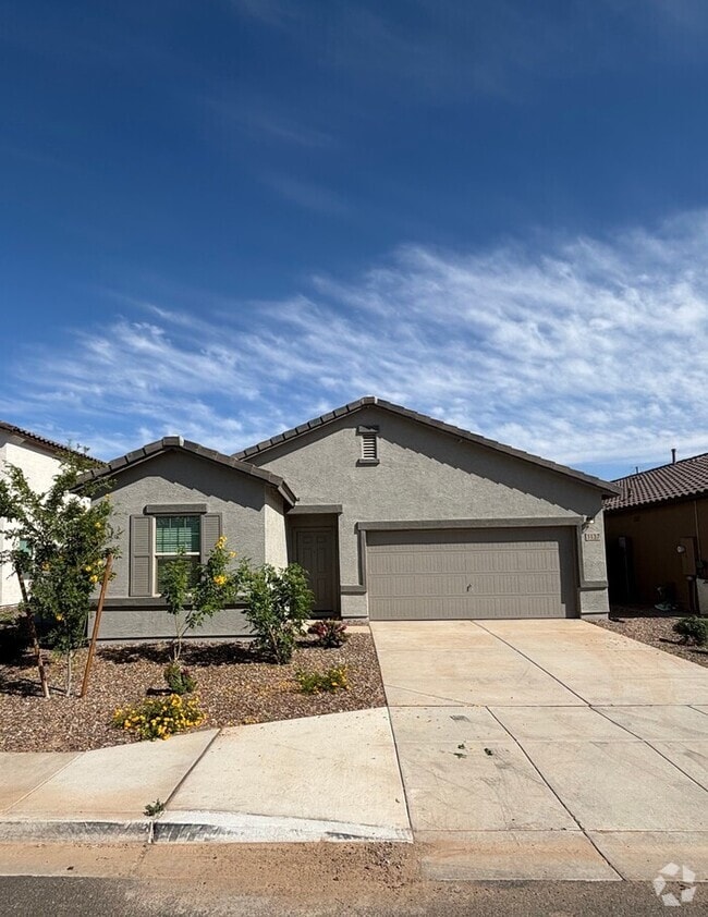 Building Photo - 3137 E Miner Dr