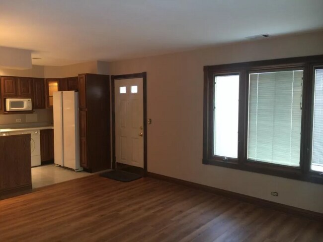 Foto del edificio - 1565 Quaker Ln