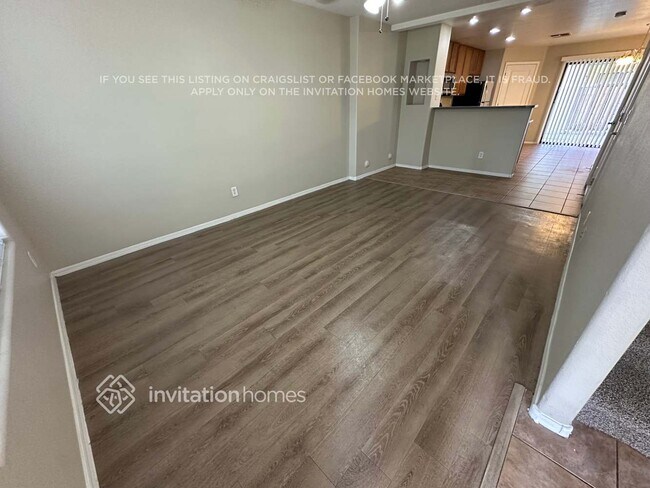 Foto del edificio - 7801 N 44th Dr