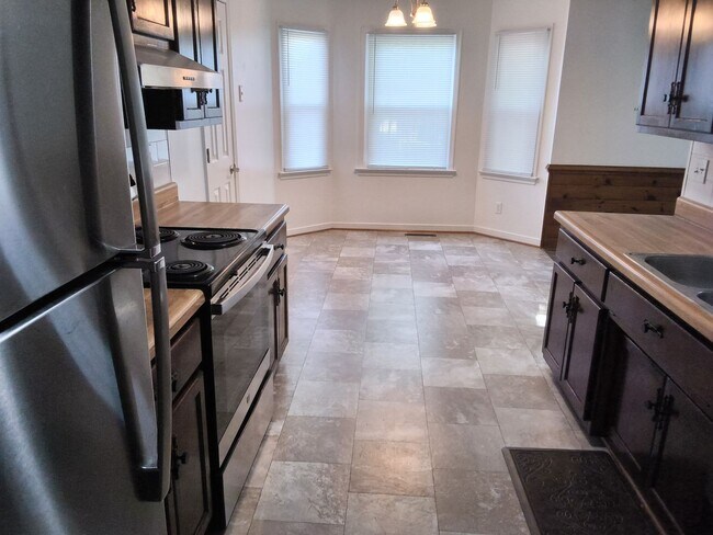 Foto del edificio - Chesterfield-Salem Church Rd area