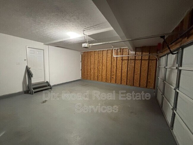 Foto del edificio - 17 Ambergreen Ct