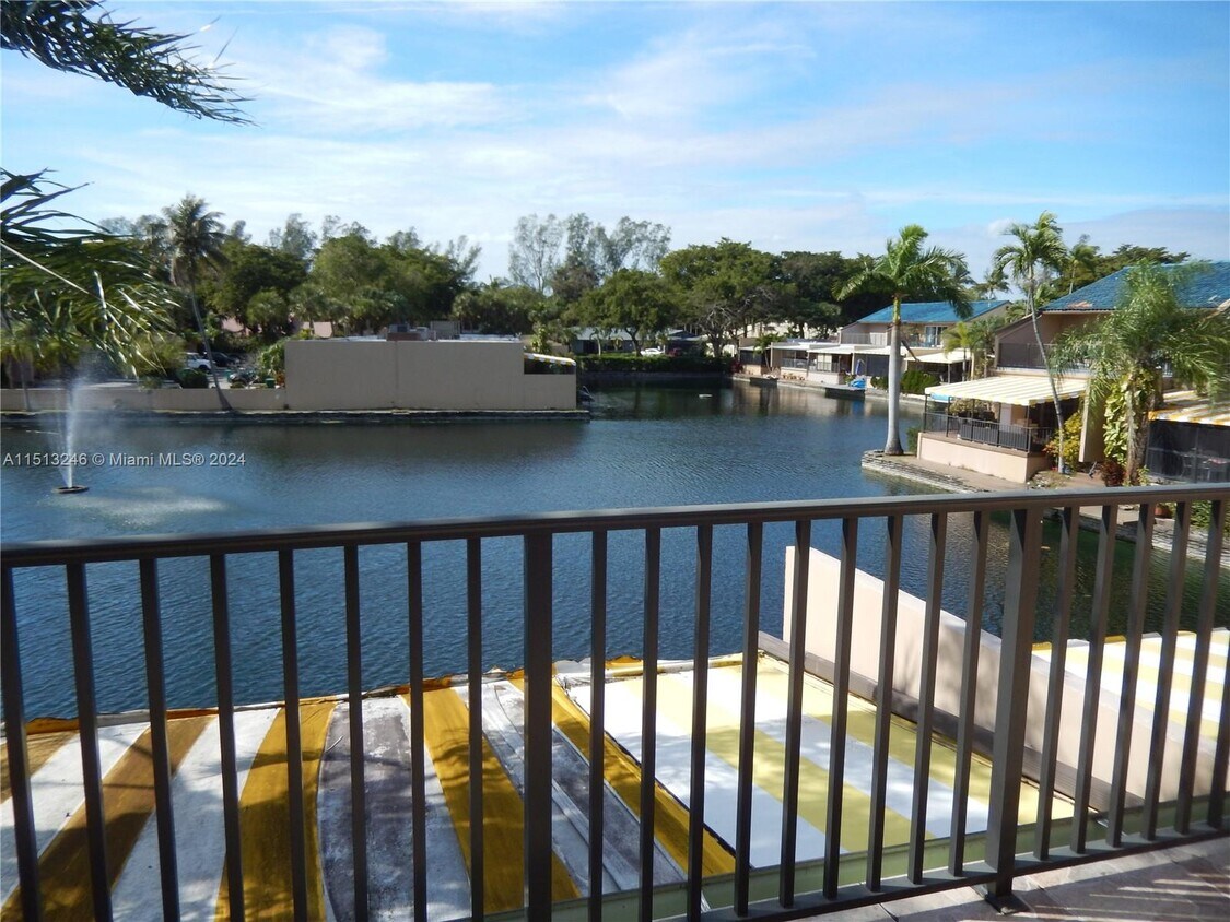 Primary Photo - 16000 Kilmarnock Dr