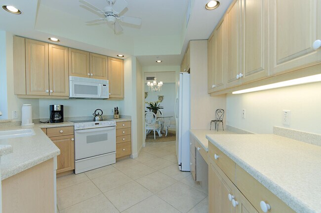 Building Photo - 315 Dunes Blvd