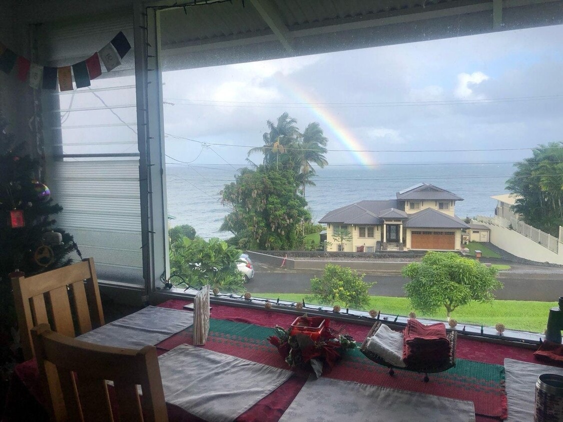 10 Paukaa Dr, Hilo, HI 96720 House Rental in Hilo, HI
