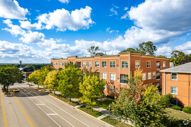 Foto del edificio - Parkway Commons