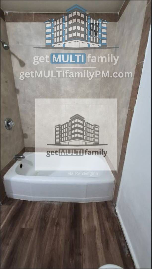 Foto del edificio - 8407 E Coronado Rd