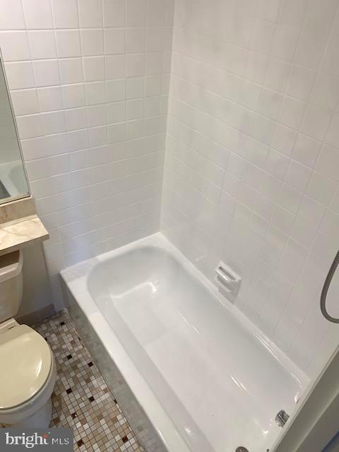 Foto del edificio - 1207 Crosshill Ct