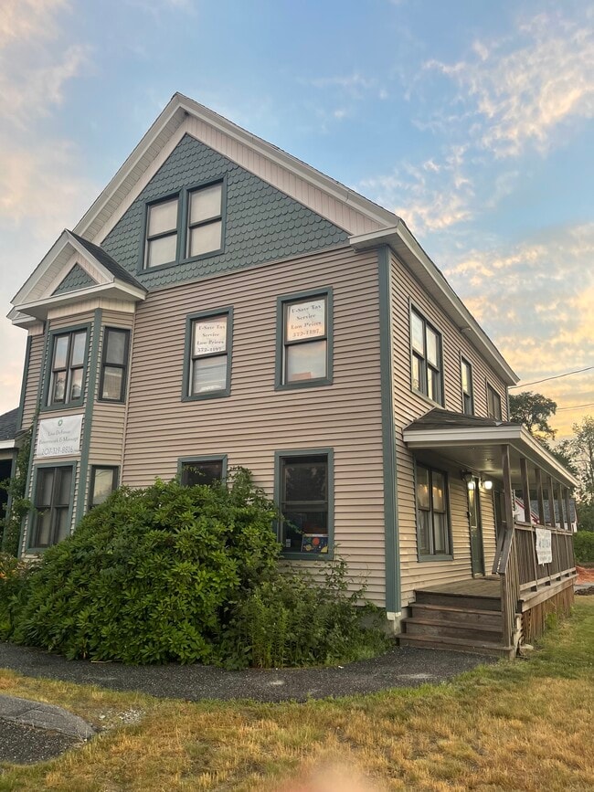 Building Photo - 57 Tandberg Trl