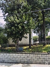 Building Photo - 1630 Spring Garden St