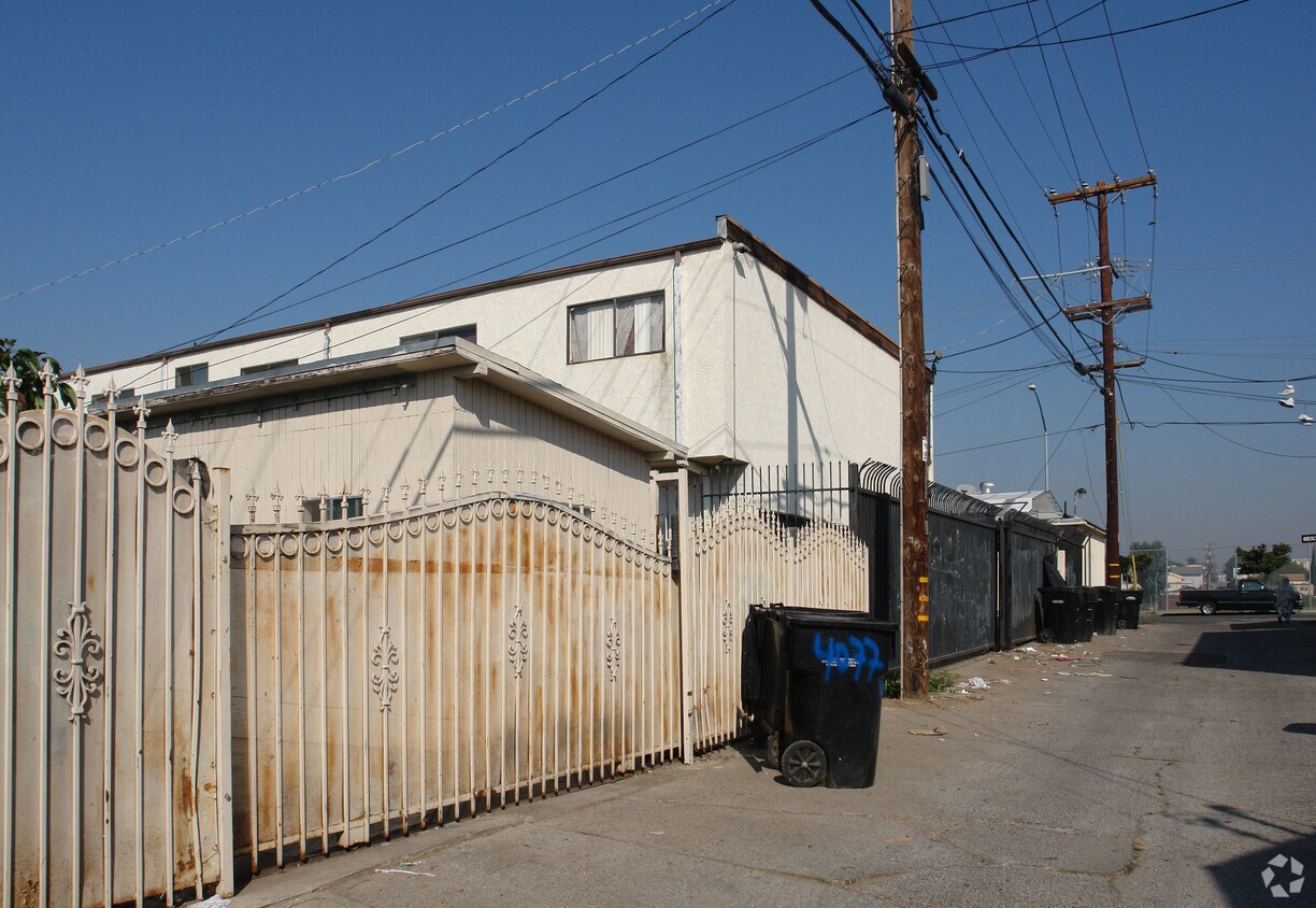 Building Photo - 4085 49th St