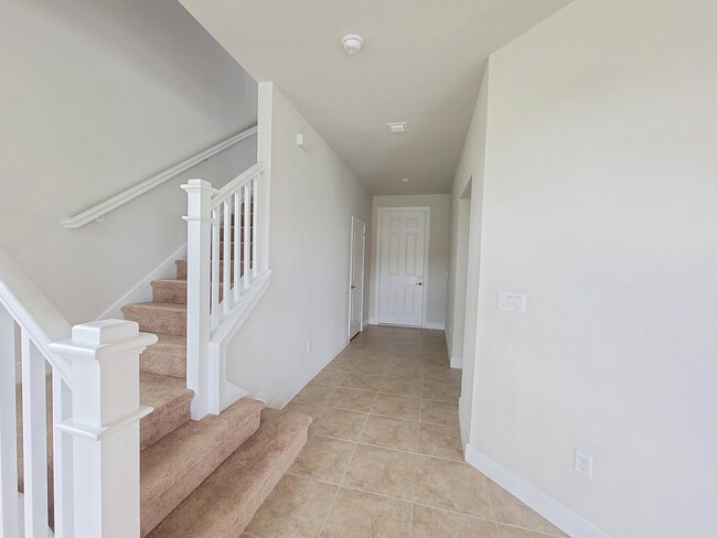 Building Photo - 10933 Pacini Way