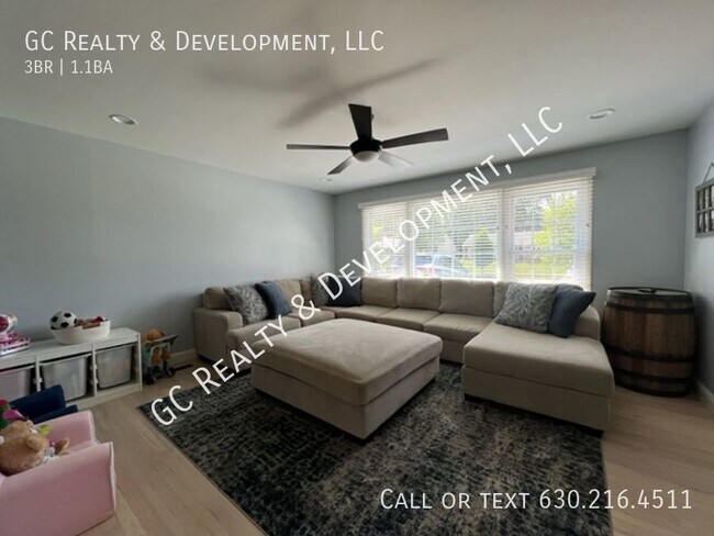 Foto del edificio - ***COMING SOON / SFH ARLINGTON HEIGHTS / 3...