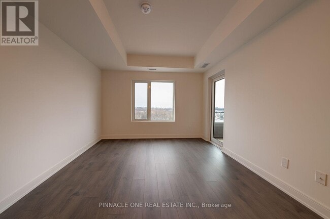 Photo du bâtiment - 715 Davis Dr