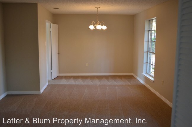 Building Photo - 315 Steele Rd